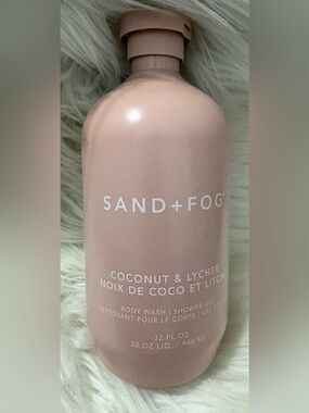 SAND+FOG Coconut & Lychee Body Wash 32 oz